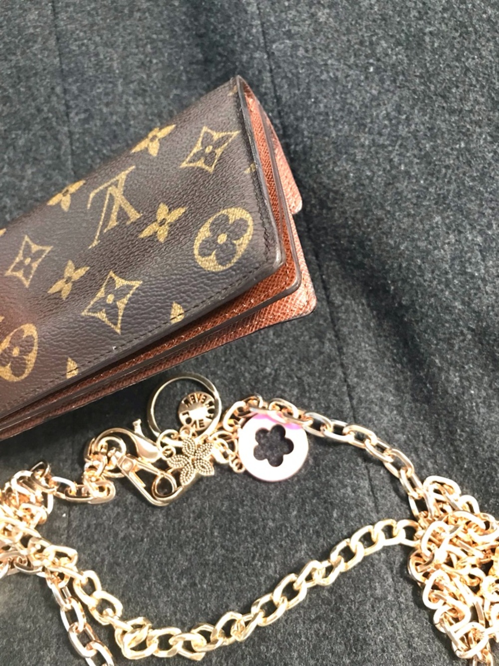 ✅AUTHENTIC LOUIS VUITTON ACCORDION STYLE - Picture 15 of 15